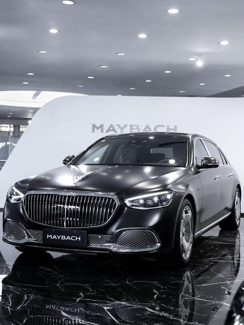 成都62岚图汽车的售后服务让用户无忧出行，迈巴赫未来的豪华车趋势